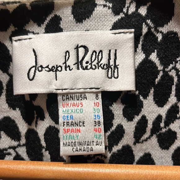 Joseph Ribkoff Oversized Leaf Design 3/4 Sleeve Crowl Neck Coat - Picture 2 of 5